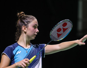 Stoliarenko Balances Three Loves: Badminton, Travel, Art